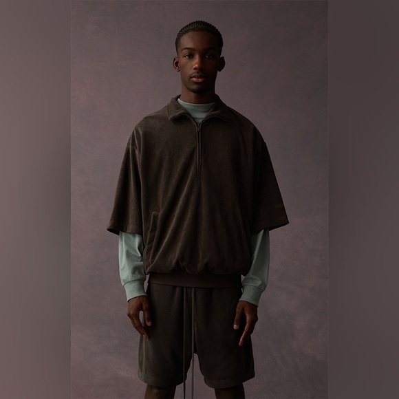 Fear of God Essentials Off Black Terry Cloth 3/4 Half Zip Shirt Men’s size Small - Picture 1 of 11